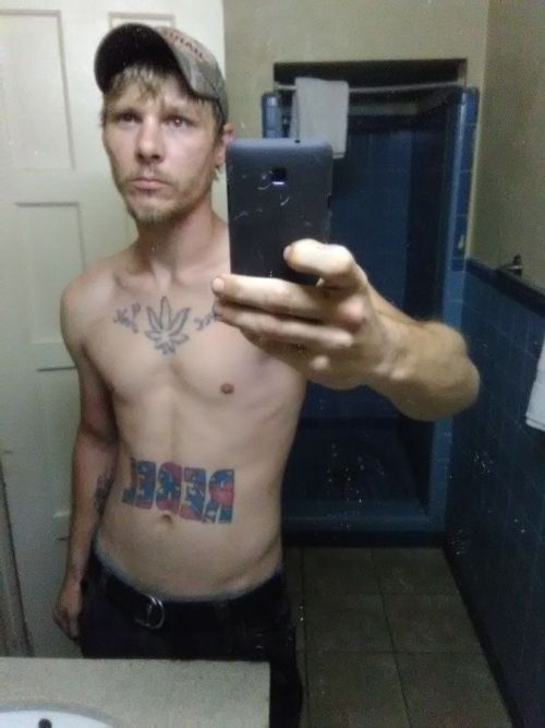 redneckinohio:Cody 27 tn