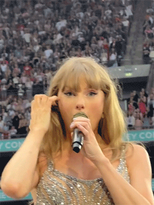 Love Story At Wembley (x)