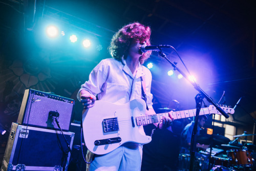 VANS HOUSE PARTIES | PRONOUNLast night House of Vans Chicago was treated to a heartfelt set by Alyse