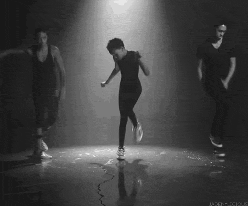 zebablah:  gvuelvas:  Jaden, Willow and Trey Smith.  What is this gif from anyway