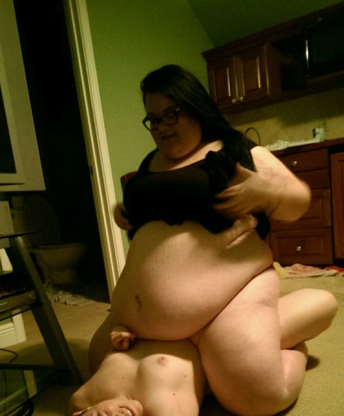 Porn Pics fatsupremacist:  fat brat on top ! I love