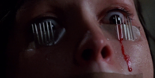 Opera (Dario Argento, 1987)The Indulgence of Critique: Relocating the Sadistic Voyeur in Dario Argen