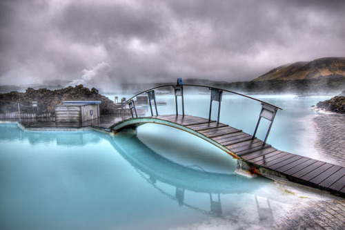 princess-sleepyhead:ajheyheyhey:sixpenceee:Pictures of blue lagoon in Iceland. It’s a geothermal spa
