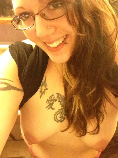 taste-tea-blog:  Yay! It’s almost FRIDAY!!!