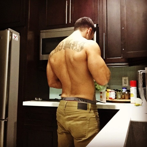 hyper-masculine:    ► HYPER-MASCULINE ♂ ◄ [page]♂ ♂♦ Hyper-Masculine ARCHIVE ♦ [all pics]    