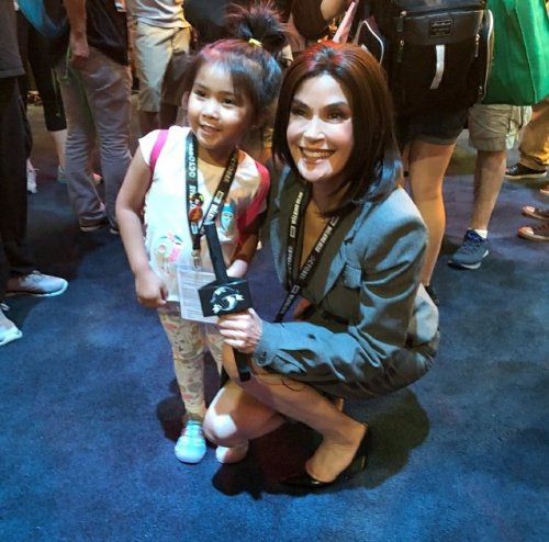 fightlikeashehulk: Teri Hatcher went to SDCC dressed as Lois Lane. Does this count as cosplay when i