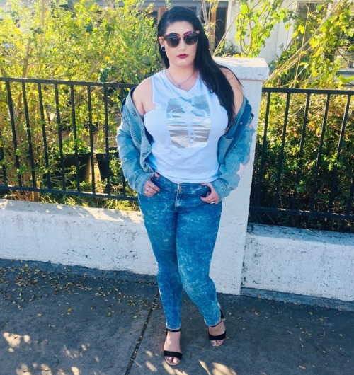 grimmpau95: Check out this awesome sailor moon denim jacket from Torrid.  Great for adding additiona