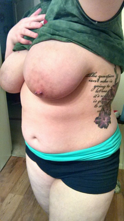avaclaire3:  Good morning! I’m having a good tummy day!