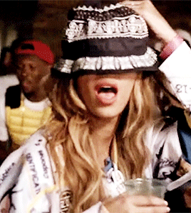 thequeenbey: Beyoncé x Feeling Myself