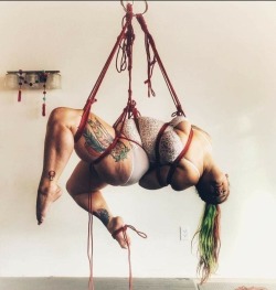 tumblr photo prettycocokitty 3