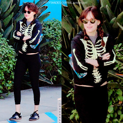 fiftyshadesjournal:  Leaving pilates class with a friend in West Hollywood, January 3rd.  