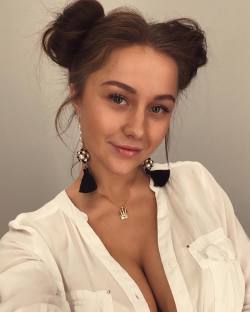 fuck-olgakatysheva:  Beautiful face, so cute,