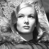 clarabows:Veronica Lake as Jennifer in I Married a Witch (1942).