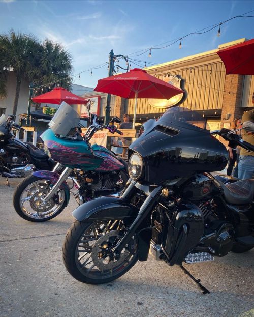 @cavendercoty @park.chops BUSTERS BIKE NIGHT @8fifty_speed_shop #supportlocal (at Buster’s Brick House Pizza)
https://www.instagram.com/p/CqIaCOBLyvt/?igshid=NGJjMDIxMWI=