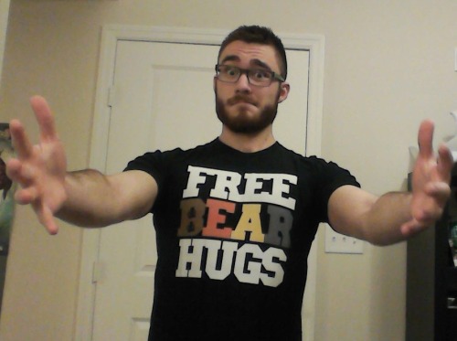 squirrol:  wallywest89:  I should clarify: the first one’s free, all subsequent bear hugs require pa