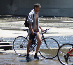 Hot Cyclists