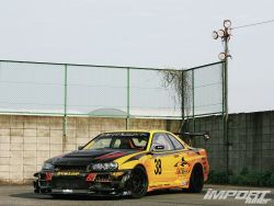 ricecop:  daedaluszero:  fly-with-the-gang:  Auto Select R34 Yellow Shark   One of my favorite R34s.  Never forget