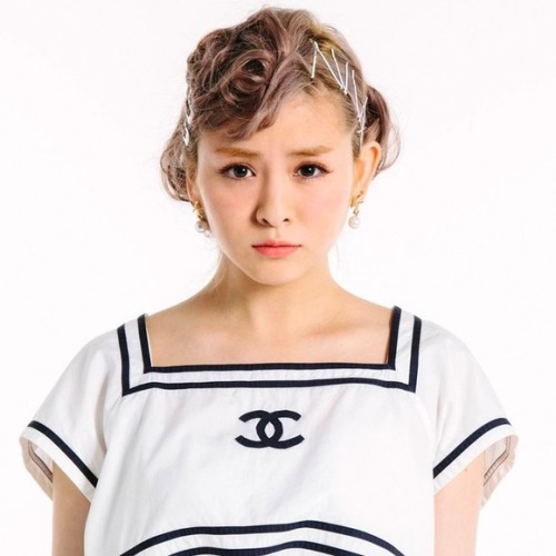 Berryz工房 (Berryz Kobo)菅谷 梨沙子 (Sugaya Risako)アップフロントプロモーション (UP-FRONT PROMOTION Co., Ltd.)