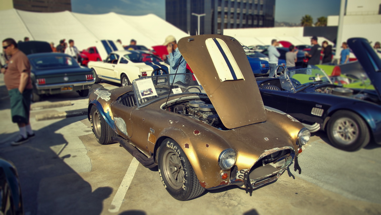 yessir-youarefat:  Shelby Cobra 427 Rat Rod Carroll Shelby Cruisein, Petersen Automotive