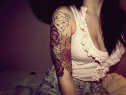 tattooedbodyart:  Looking for some tattoo