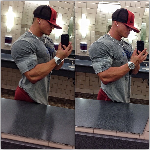 mancrushoftheday:  The Man Crush Blog / Facebook / Twitter