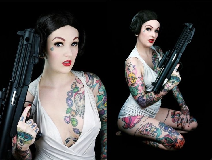 jabbas-love-palace:  Lizzi Valentine set #2