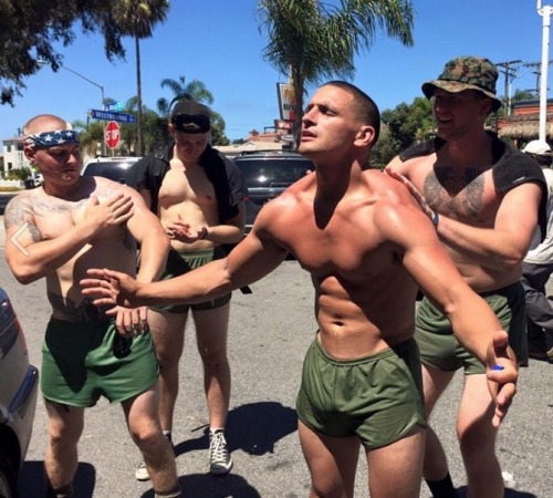 militaryanduniforms: I’m next  (via TumbleOn)