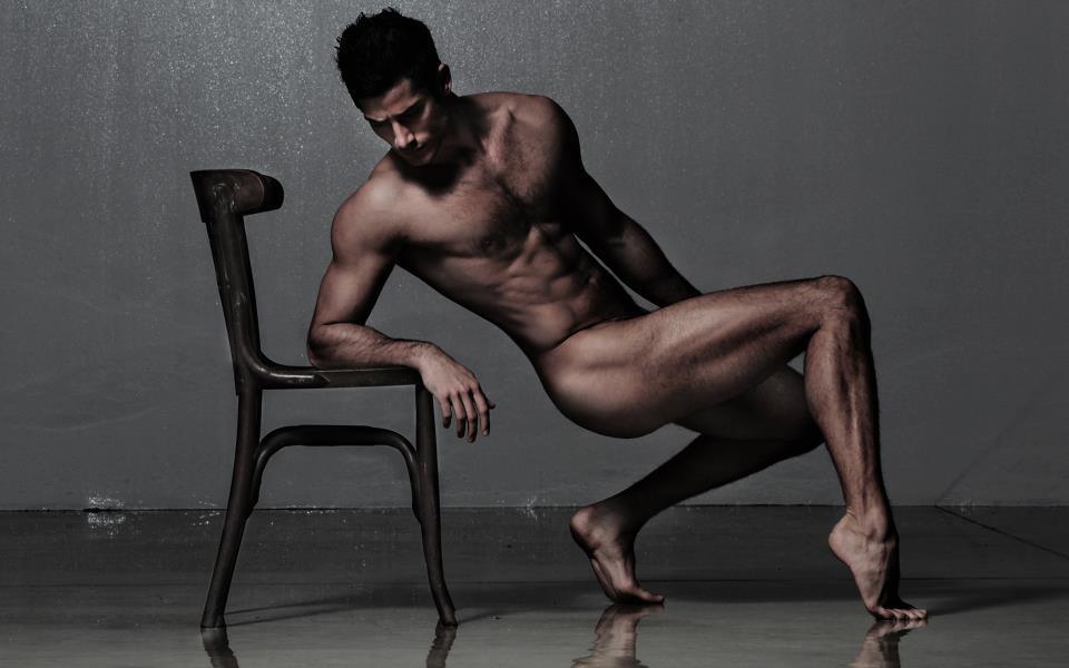 hotfamousmen:  Jonathan Guijarro