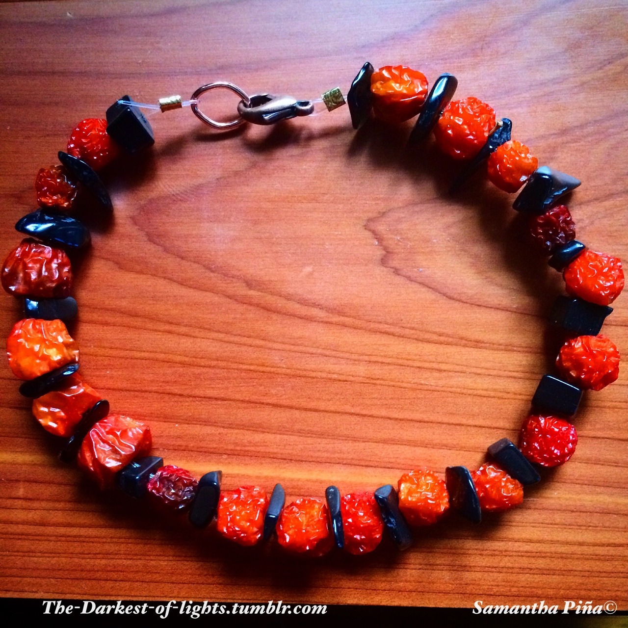 the-darkest-of-lights:  the-darkest-of-lights:  THE DARKEST OF LIGHTS 3rd GIVEAWAY