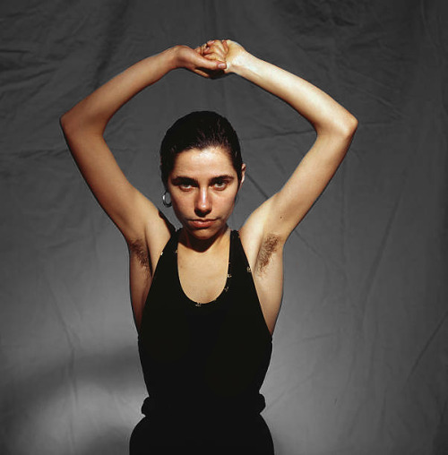 suitejudyblueeyes:  PJ Harvey photographed by Kevin Cummins [1992]
