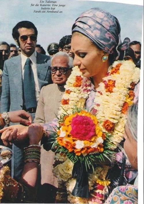 kleenextasteslikeclouds:The glamorous and beautiful Shahbanu Farah Diba Pahlavi, last empress of Ira