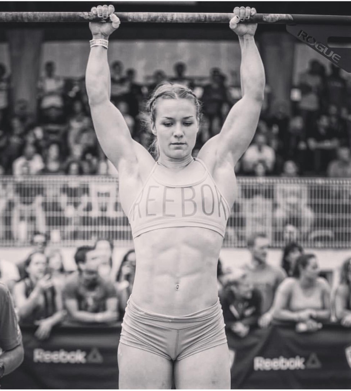 ebaserebaser:  Strong  Jeanne Rossarie