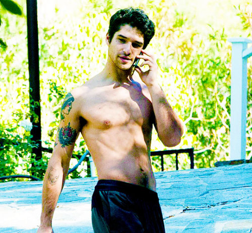 Porn photo sharmandaniel:  Tyler Posey spotted outside