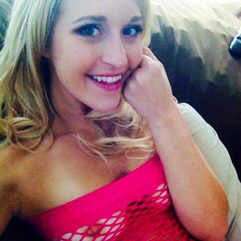 gingerbanks:  To request access to my free webcam, you need to Click Here to ask