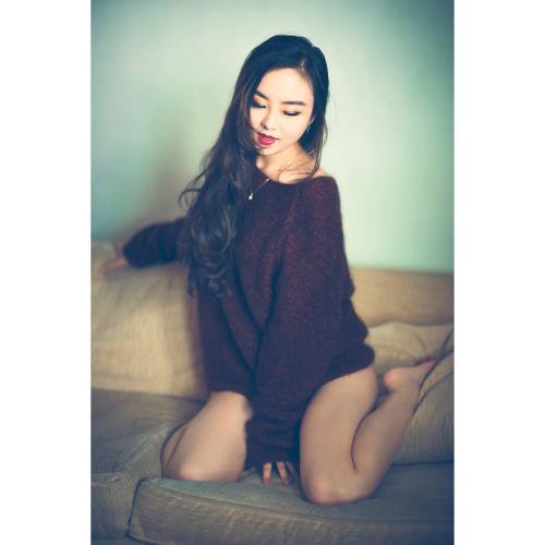 Finding comfort #model #chinese #asian #jumper #fashion #natural #legs #forguysmag #elixrmag #modeln