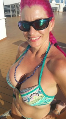 &ldquo;Showing off on deck - January 2017!&rdquo;  She has a great amount of assets to show off! Thank you for your submission! Keep them coming!!!  Cruise Ship Nudity!!!  Share your nude cruise adventures with us!!!  Submit here, or email them to: Cruise