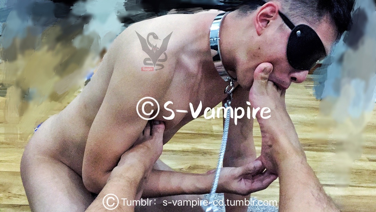 s-vampire-cd:  3-2 最近网速太慢几次都发不出来……
