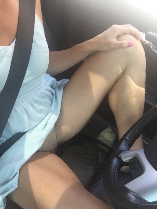 luckysugar123:  Fun at the drive thru!