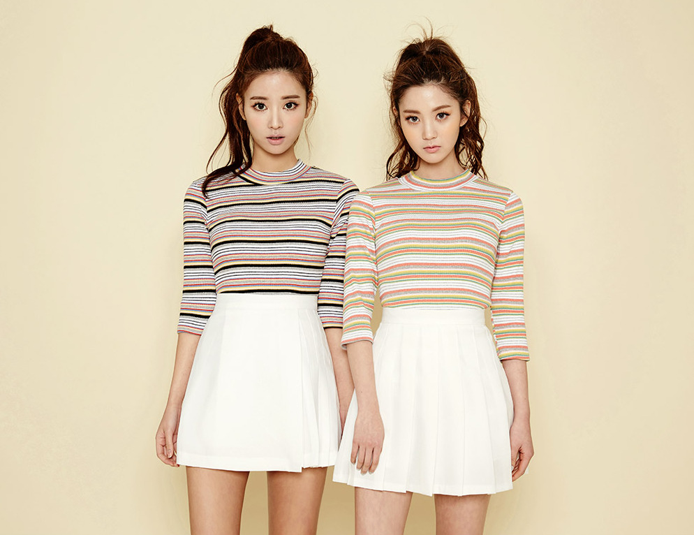 korean-dreams-girls:  Lee Chae Eun &amp; JungYeon - February 22, 2016 1st Set 