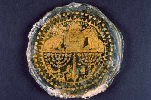 classicalmonuments:Jewish Gold GlassesRomeGold glass or gold sandwich glass is a luxury form of glas