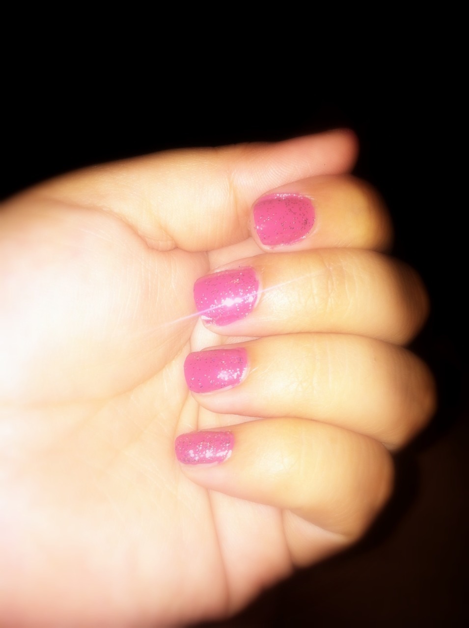 misssarahsuicide:  Being girly! Lol mani/pedi! &lt;3
