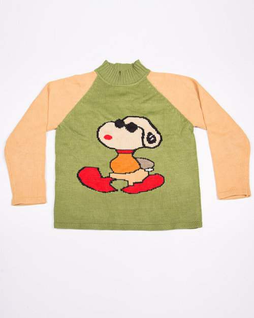 thefashionboutique:Snoopy Knit Sweater // HOLYGRAILVTG