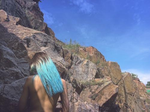 thepureskin:   SEE MORE OF SILVERD0T HERE