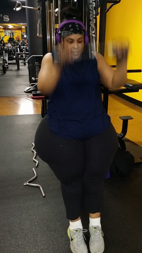 planetofthickbeautifulwomen:  Rasheda M. AKA â€œMs Thick Hipsâ€  Reblogged