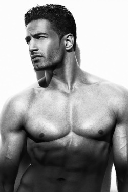 handsomemales:  upen patel by specular 