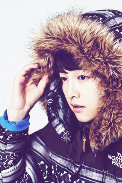 seokyumin:  Song Joong Ki for The North Face, Fall/Winter 2013  