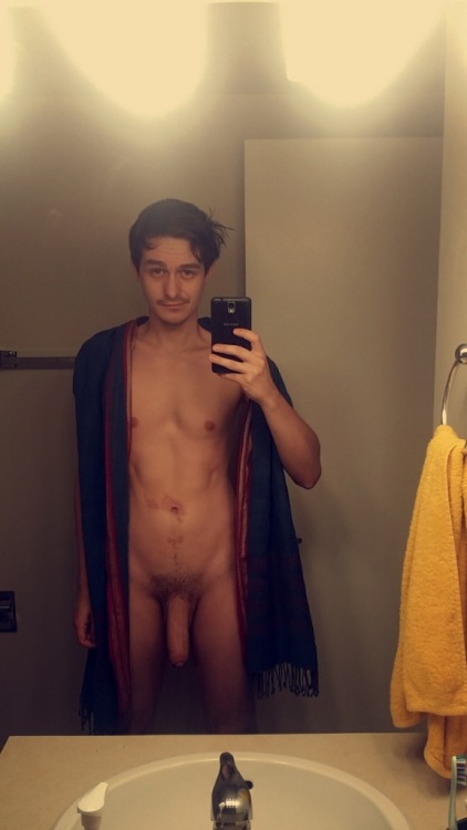 snotferret:  today is the day of full frontal nudity and dazed smiles 
