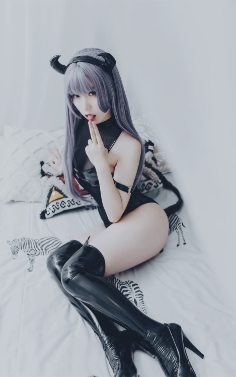 Musume Cosplay