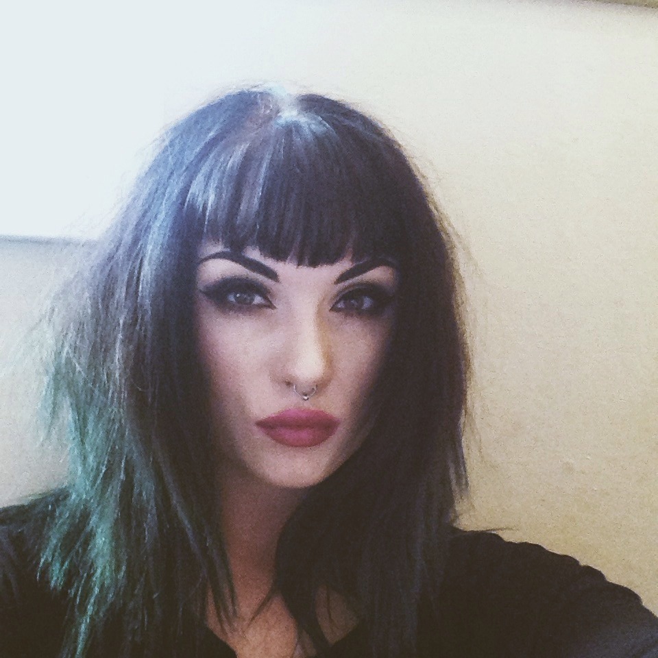 kennakittymeow:  💊