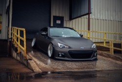 stancenation:  Sitting On The Ground. //